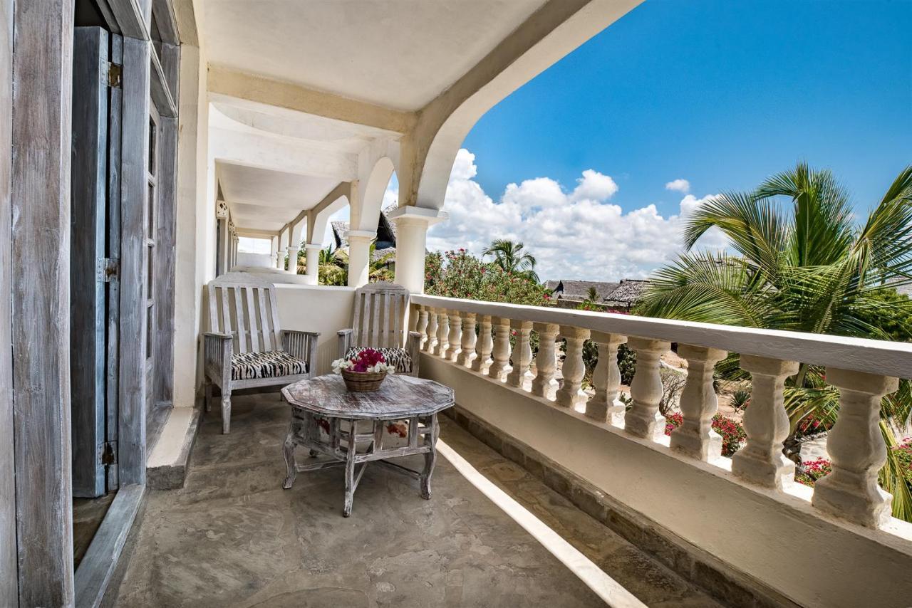 Jacaranda Beach Resort Watamu Esterno foto
