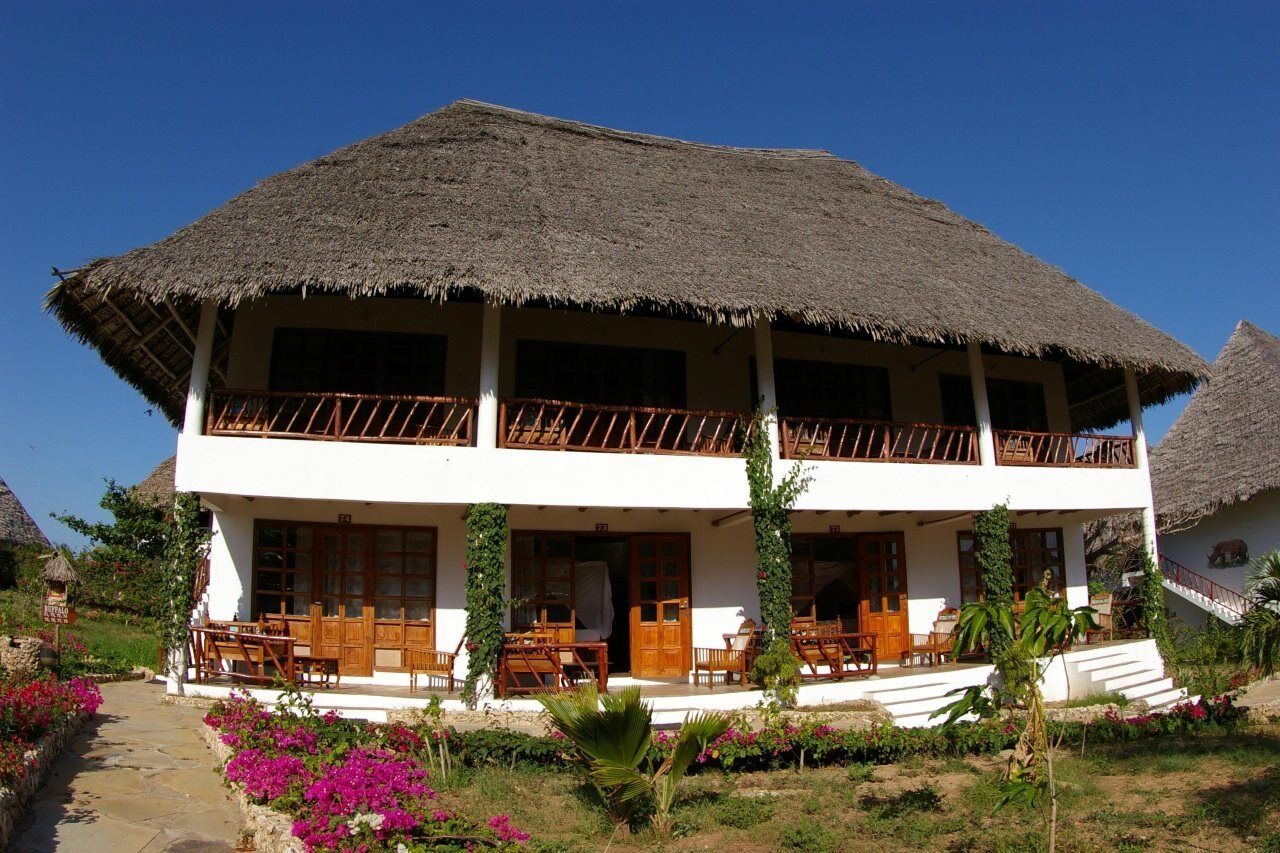 Jacaranda Beach Resort Watamu Esterno foto