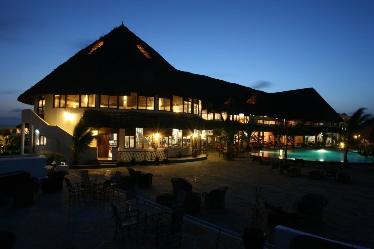 Jacaranda Beach Resort Watamu Esterno foto